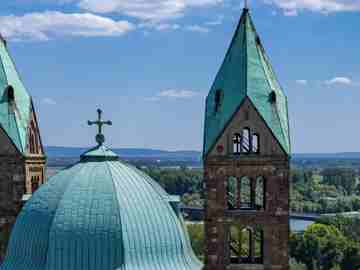 Speyerer Dom, Türme mit Blick auf den Rhein